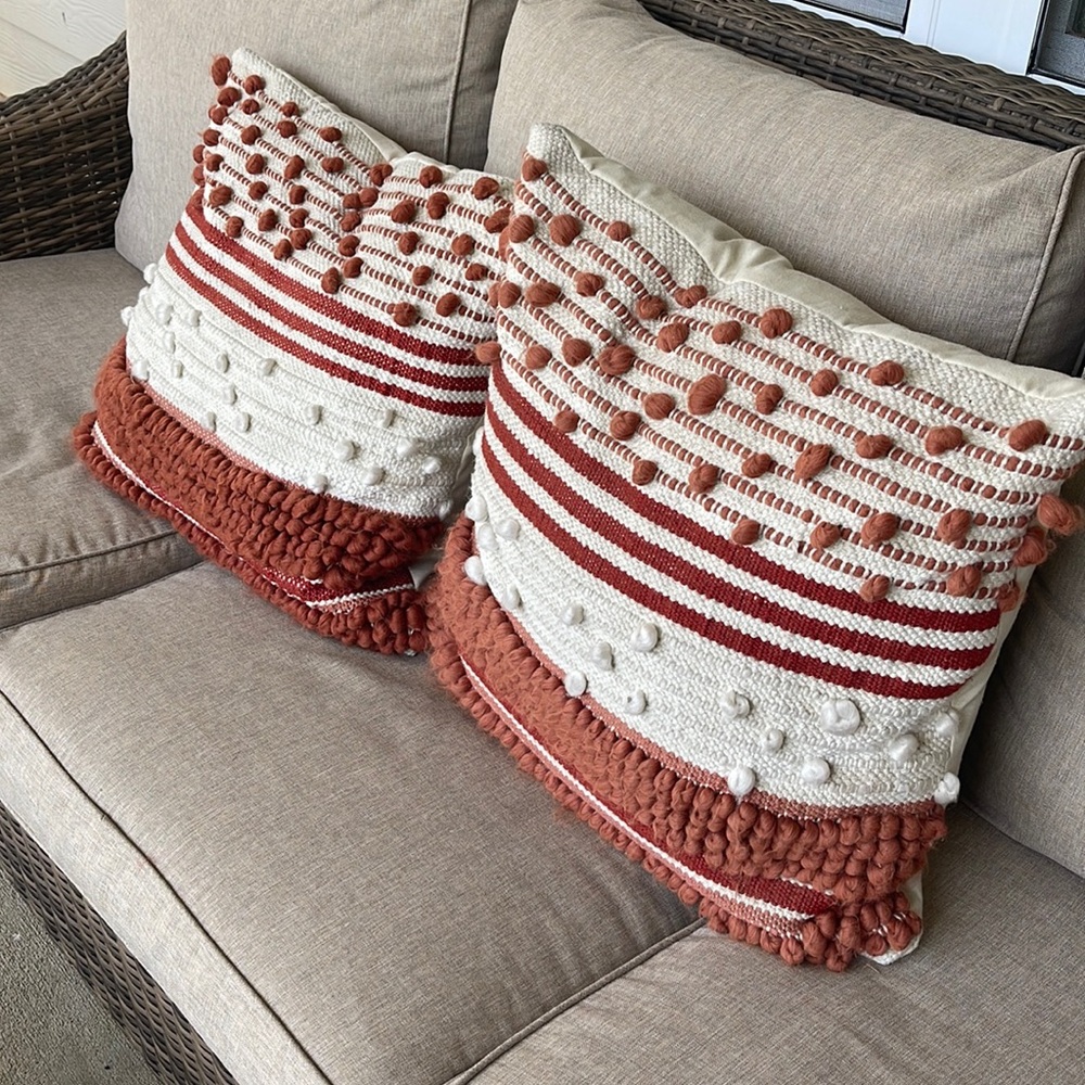Outdoor pillows